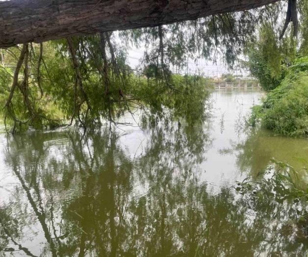 Preocupa se desborde canal Rodhe y anegue diversas colonias del sur de Reynosa Preocupa se desborde canal Rodhe y anegue diversas colonias del sur de Reynosa