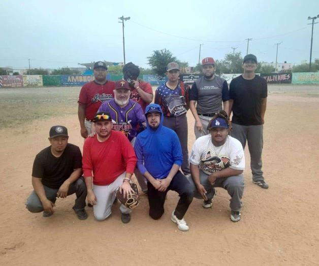 Victoria aplastante de los Amigos de Jesús Martínez en Softbol Victoria aplastante de los Amigos de Jesús Martínez en Softbol