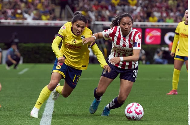 Rayados de Monterrey y Pumas de la UNAM se disputan lugar en Liguilla