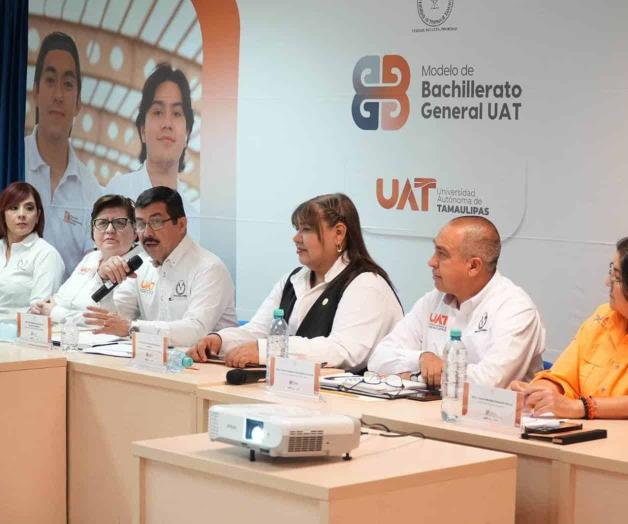 Implementa UAT la prepa en línea Implementa UAT la prepa en línea