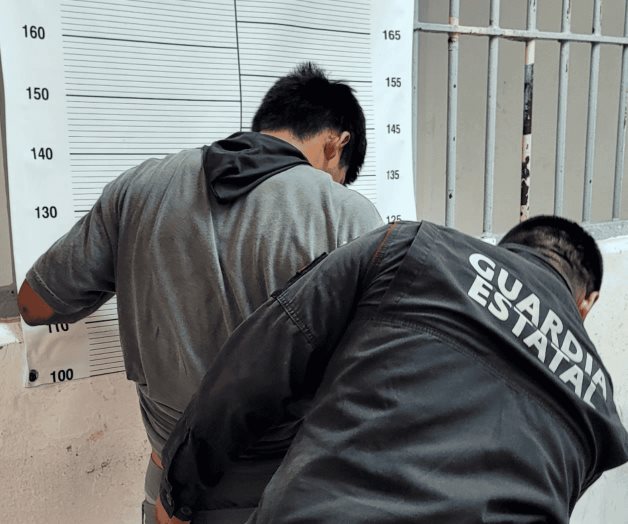 Detención de joven agresivo en Reynosa por Guardia Estatal Detención de joven agresivo en Reynosa por Guardia Estatal