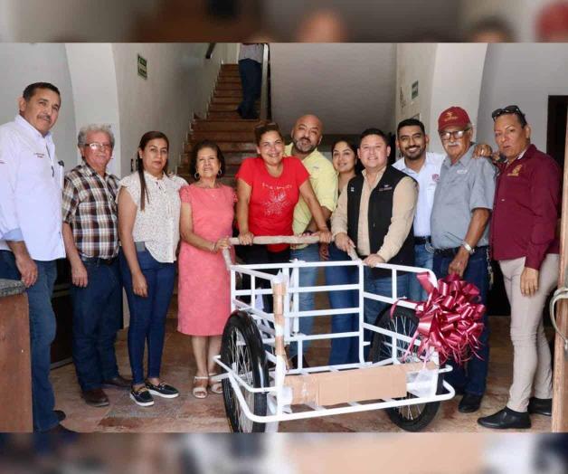 Refrendan compromiso con los emprendedores Refrendan compromiso con los emprendedores