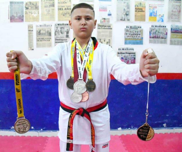 Carta fuerte de la escuela Dragones Taekwondo Reynosa: &iexcl;Drago productivo!