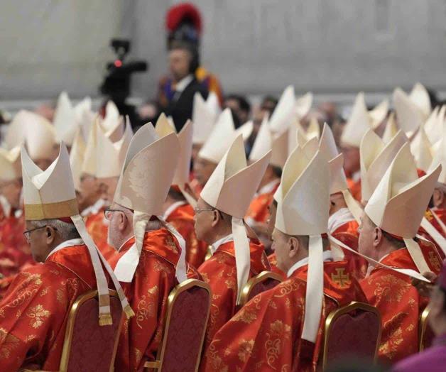 Inicia el cónclave para elegir nuevo papa