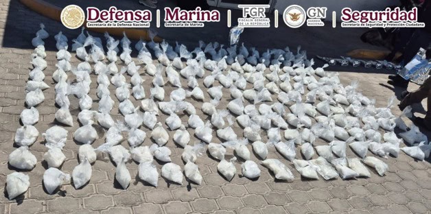 Capturan a hombre con más de 200 kilos de metanfetamina en Baja California Capturan a hombre con más de 200 kilos de metanfetamina en Baja California