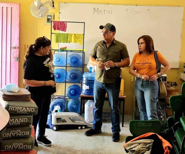 Con remodelación de comedor: Apoya matrimonio a jardín de niños