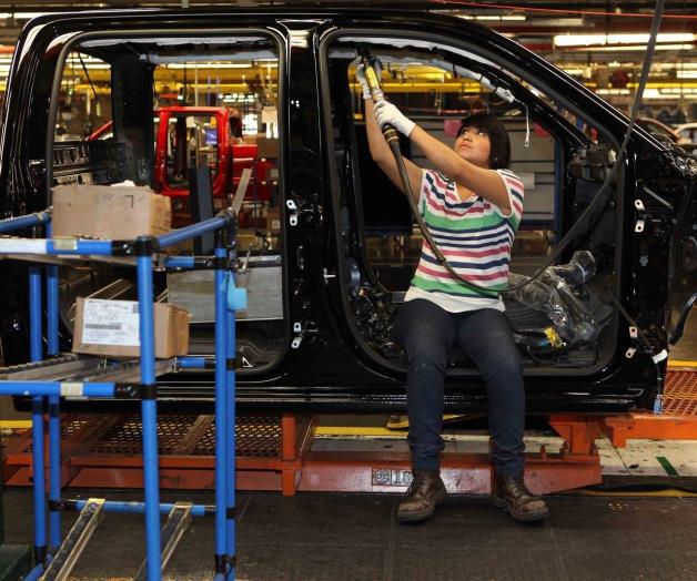 Análisis detallado de los costos laborales en la producción automotriz Análisis detallado de los costos laborales en la producción automotriz
