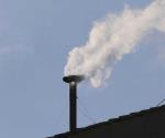 ¡Habemus Papam! Humo blanco sale de la Capilla Sixtina