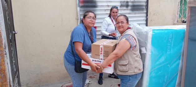 Recorren las colonias para dar más apoyos