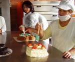 Para aprovechar el día de  las madres: Pastelerías y  florerías, listas