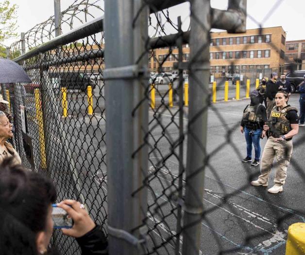 Arrestan a alcalde en centro de detención Arrestan a alcalde en centro de detención