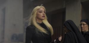 Amber Heard comparte la alegría de ser madre de gemelos