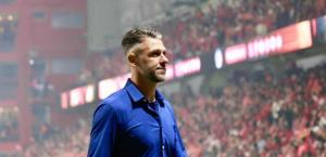 Demichelis deja de ser técnico de Rayados