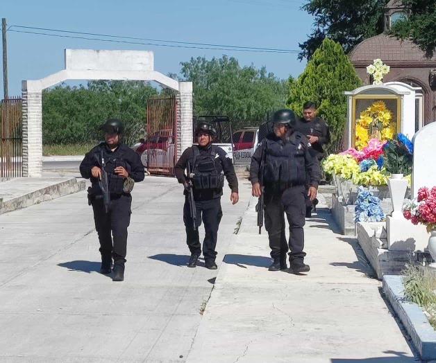 Acciones de seguridad en panteones para el D&iacute;a de las Madres en Miguel Alem&aacute;n