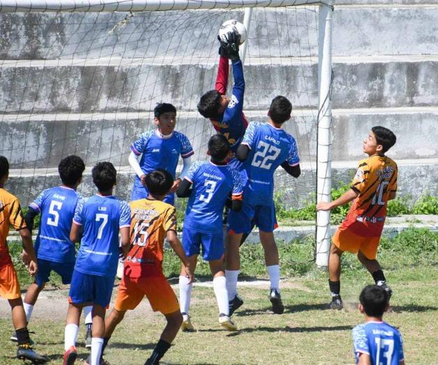 Apretado triunfo del &acute;Corre&acute;