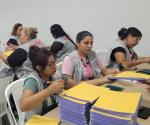 Proceso de conteo y sellado de boletas electorales por el INE en Reynosa