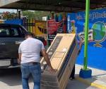 Dona diputada refrigerador a preescolar