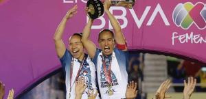 Historia de éxito: Charlyn Corral y Mónica Ocampo