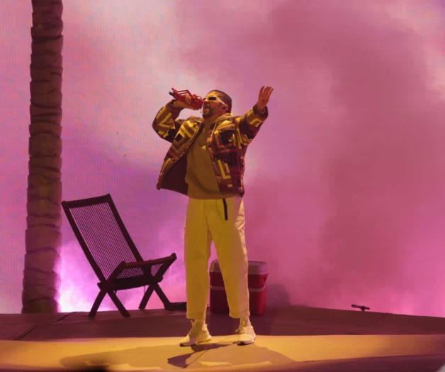 Bad Bunny: El fenómeno musical que arrasa en México Bad Bunny: El fenómeno musical que arrasa en México
