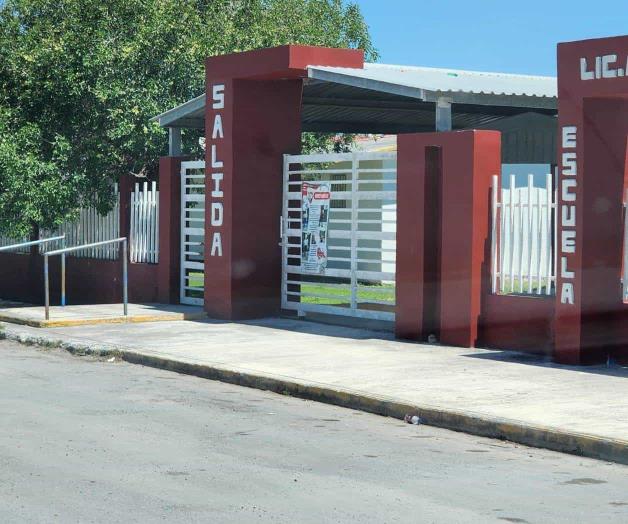 Escuelas suspenden clases por festejo a las y los maestros Escuelas suspenden clases por festejo a las y los maestros
