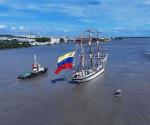 Arriba a Tampico barco venezolano