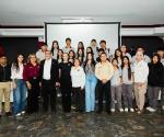 Se suma Nataly al maratón ´Emprende´