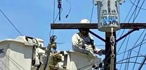 Se registran apagones en Monterrey
