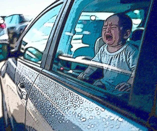 Auto cerrado, trampa mortal para bebés, personas vulnerables y mascotas Auto cerrado, trampa mortal para bebés, personas vulnerables y mascotas