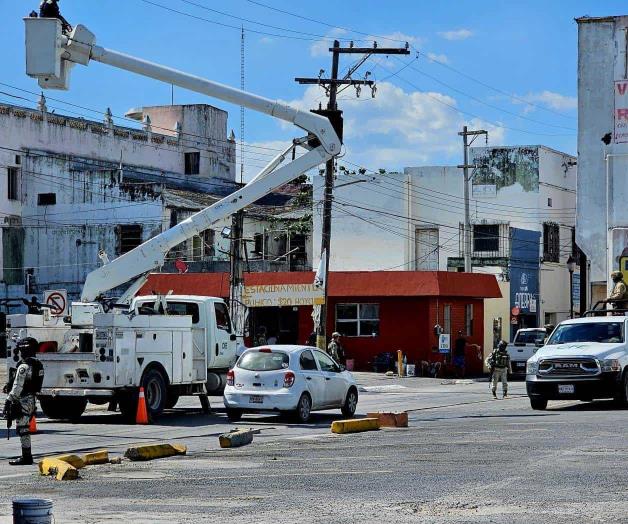 Piden a CFE mantenimiento Piden a CFE mantenimiento