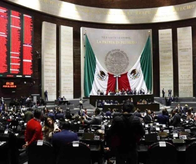 Piden di&aacute;logo por impuesto a remesas