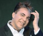 Cristian Castro da de qué hablar por el aspecto de sus labios