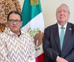 Sheinbaum invita al Papa a visitar México; Rosa Icela lleva carta al Vaticano