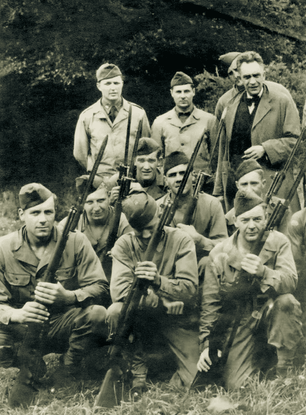 La Segunda Guerra Mundial contada desde Londres y París por Manuel Chaves Nogales La Segunda Guerra Mundial contada desde Londres y París por Manuel Chaves Nogales
