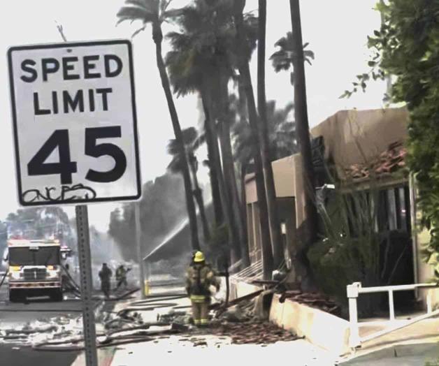 Reportan daños en una clínica de fertilidad en Palm Springs: Explosión de auto en California Reportan daños en una clínica de fertilidad en Palm Springs: Explosión de auto en California