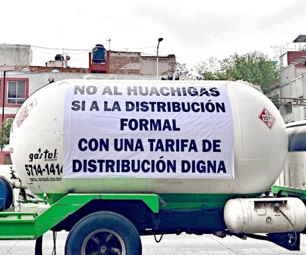 Gaseros amagan con paro nacional; exigen ajuste tarifario