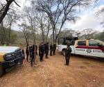 Se suman policías a combate de incendio