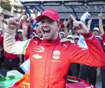 Novato Shwartzman gana pole de las 500 Millas de Indianápolis