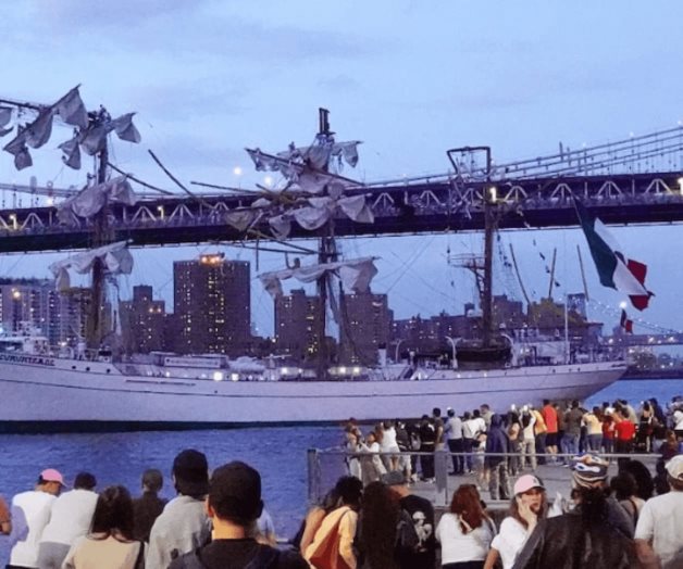 Regreso de cadetes del buque Cuauhtémoc tras accidente en Nueva York