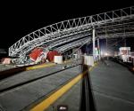 Tráiler se impacta contra caseta de cobro en la Rumbo Nuevo