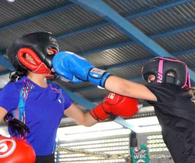 Activan torneo escolar de Box