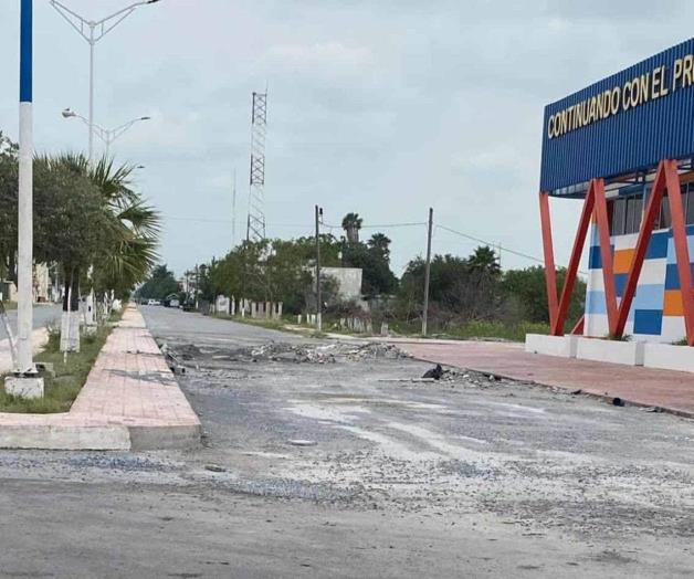 Olvidan escombro en  gimnasio municipal