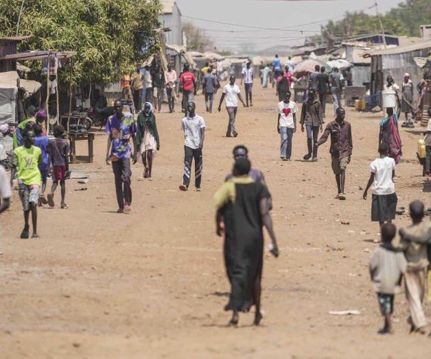 Tras informes de deportaciones a Sudán del Sur, EEUU dice haber expulsado a 8 condenados por delitos