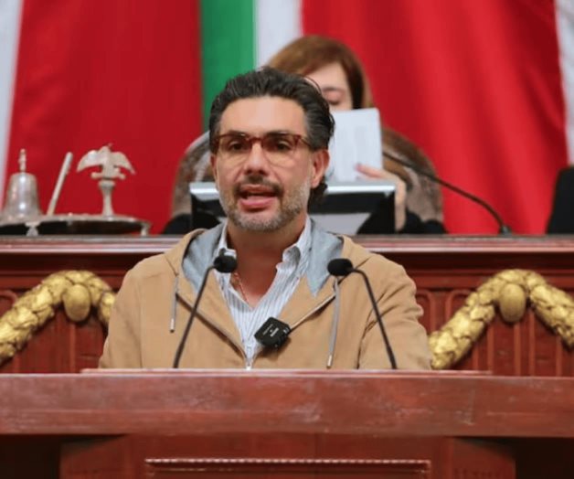 Propuesta de ley para eliminar publicidad en estadios