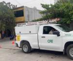 Colonos retienen a personal de CFE en Victoria por fallas de luz