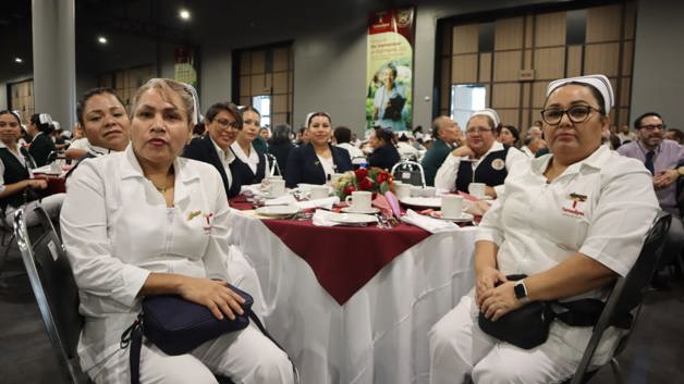 Reconoce gobernador a enfermeras de instituciones de salud en Tamaulipas Reconoce gobernador a enfermeras de instituciones de salud en Tamaulipas