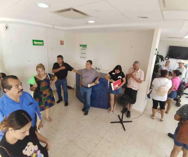 Un martirio los pagos en CFE Un martirio los pagos en CFE