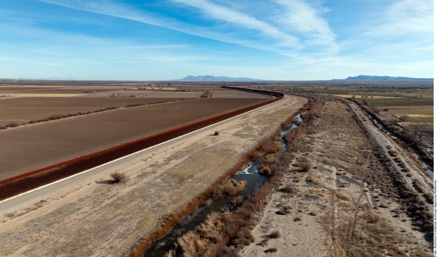 Suma despliegue militar de Trump 10 mil tropas en frontera de EU con México