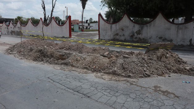 Abren zanja y vialidad, pero ya no la taparon