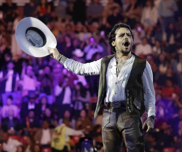 Regresa Christian Nodal a sus raíces Regresa Christian Nodal a sus raíces