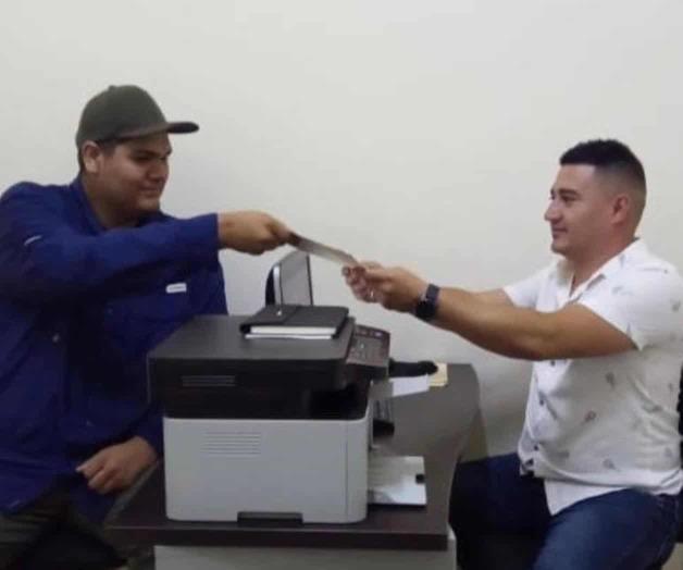Invitan a jóvenes a tramitar cartilla militar